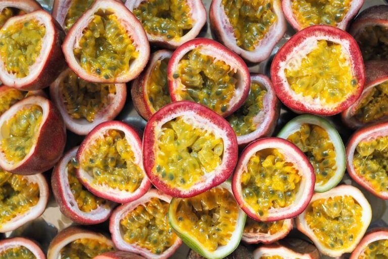15 Flavorful Hawaiian Fruits Worth Tasting Hawaii Travel Spot