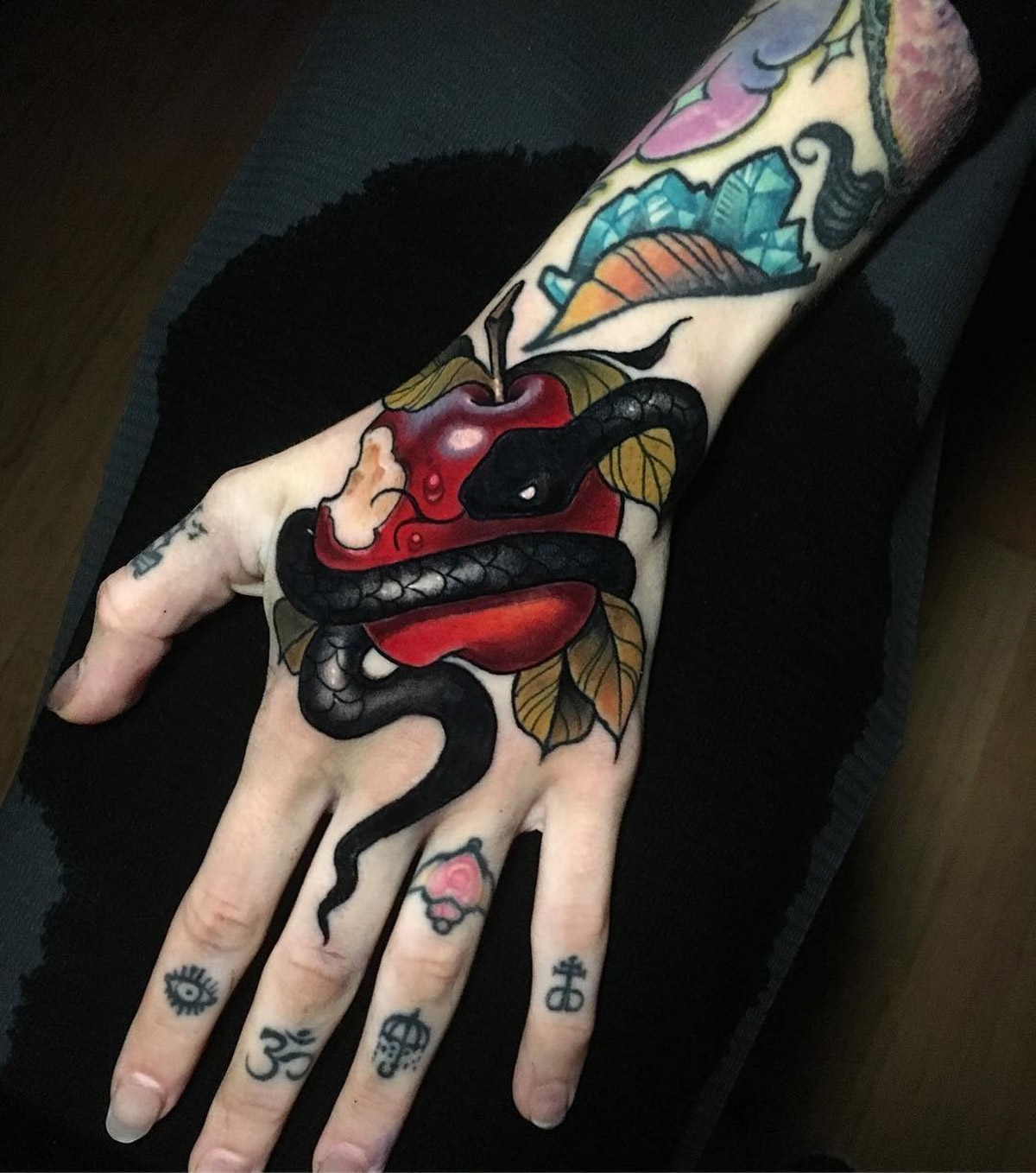Forbidden Fruit Woman 39 s Hand Tattoo Best Tattoo Ideas For Men Women