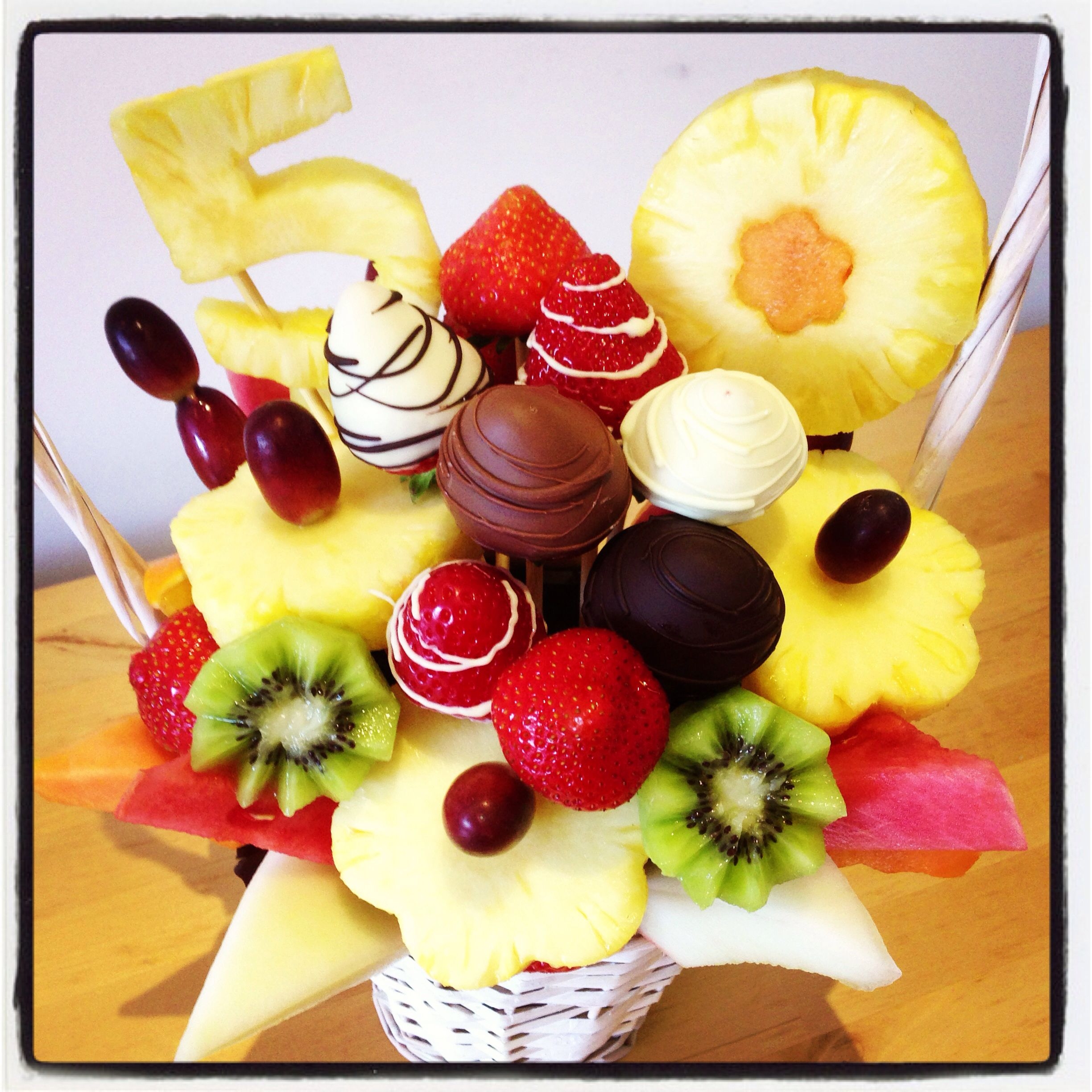I Made This Chocolate Sunny Days Edible Fruit Bouquet For A 50th 