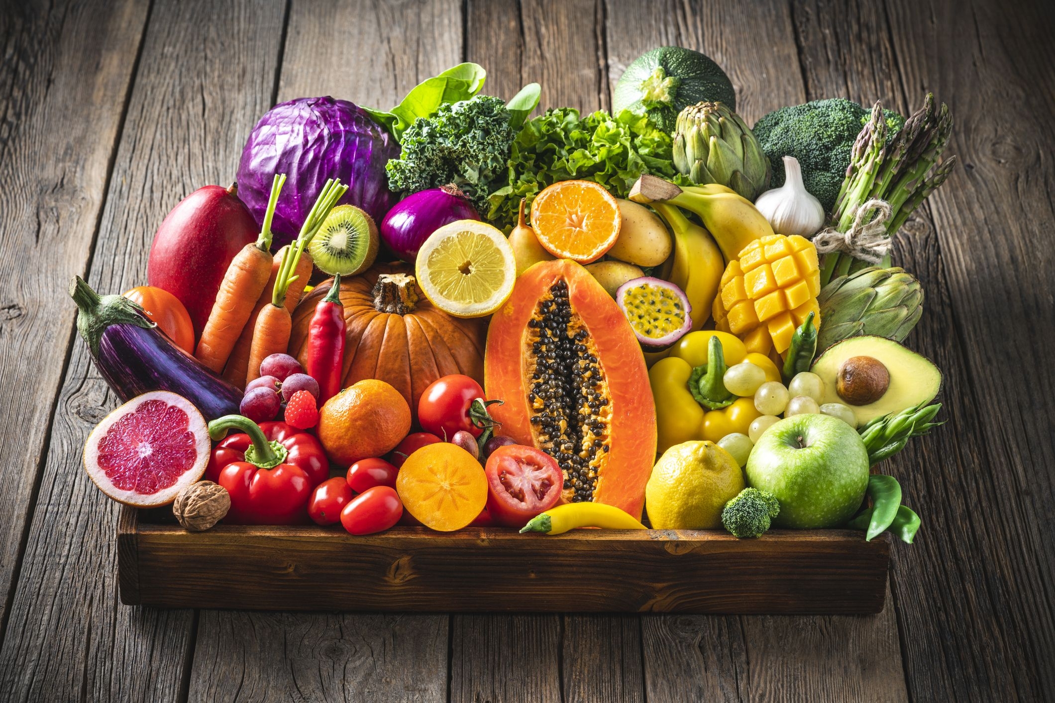 8 Best Fruit And Veg Delivery Boxes For 2025 From Just 15