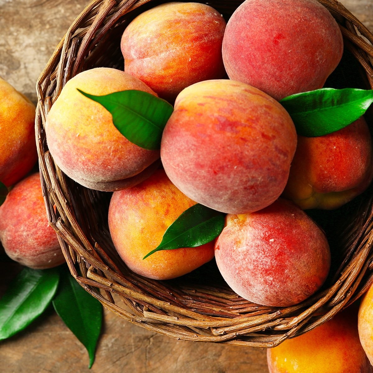 pictures of the fruit peaches