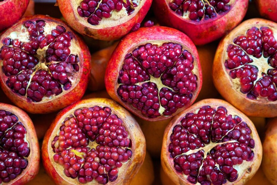 Pomegranate Description Cultivation U0026 Facts Britannica