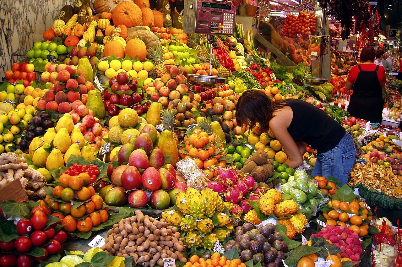 Sary Fruit Stall In Barcelona Market jpg Wikipedia