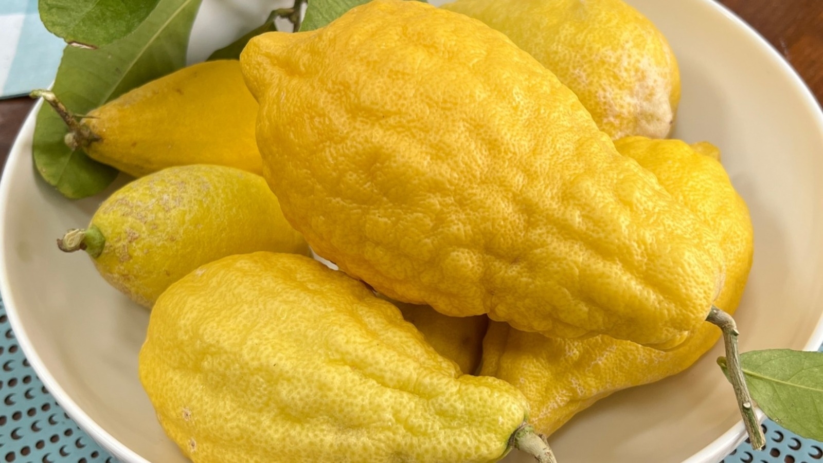 What Is A Citron And What Does It Taste Like 