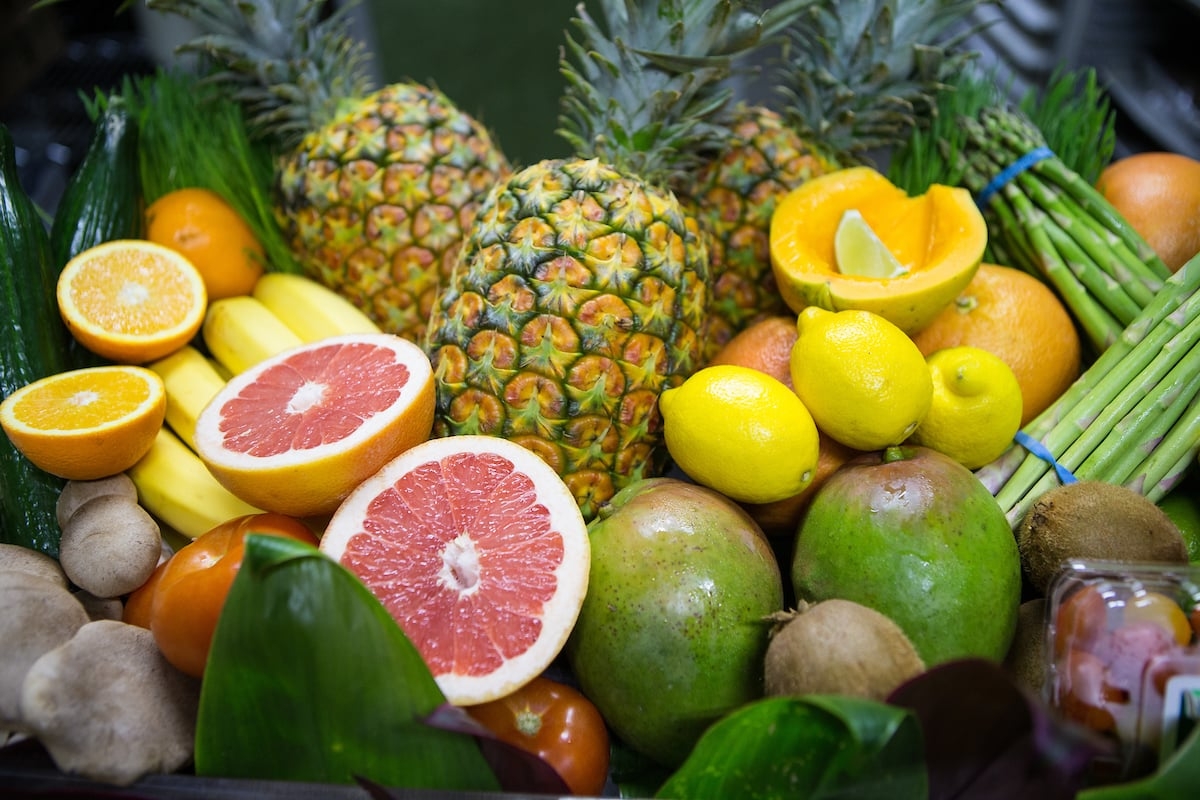 7 Fruits You May Not Know But Can Find In Hawai i Hawaii Magazine