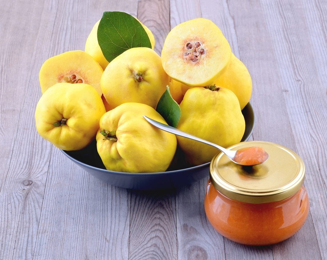 Cooking With Quince Learn About Different Uses For Quince Fruit Gardening Know How