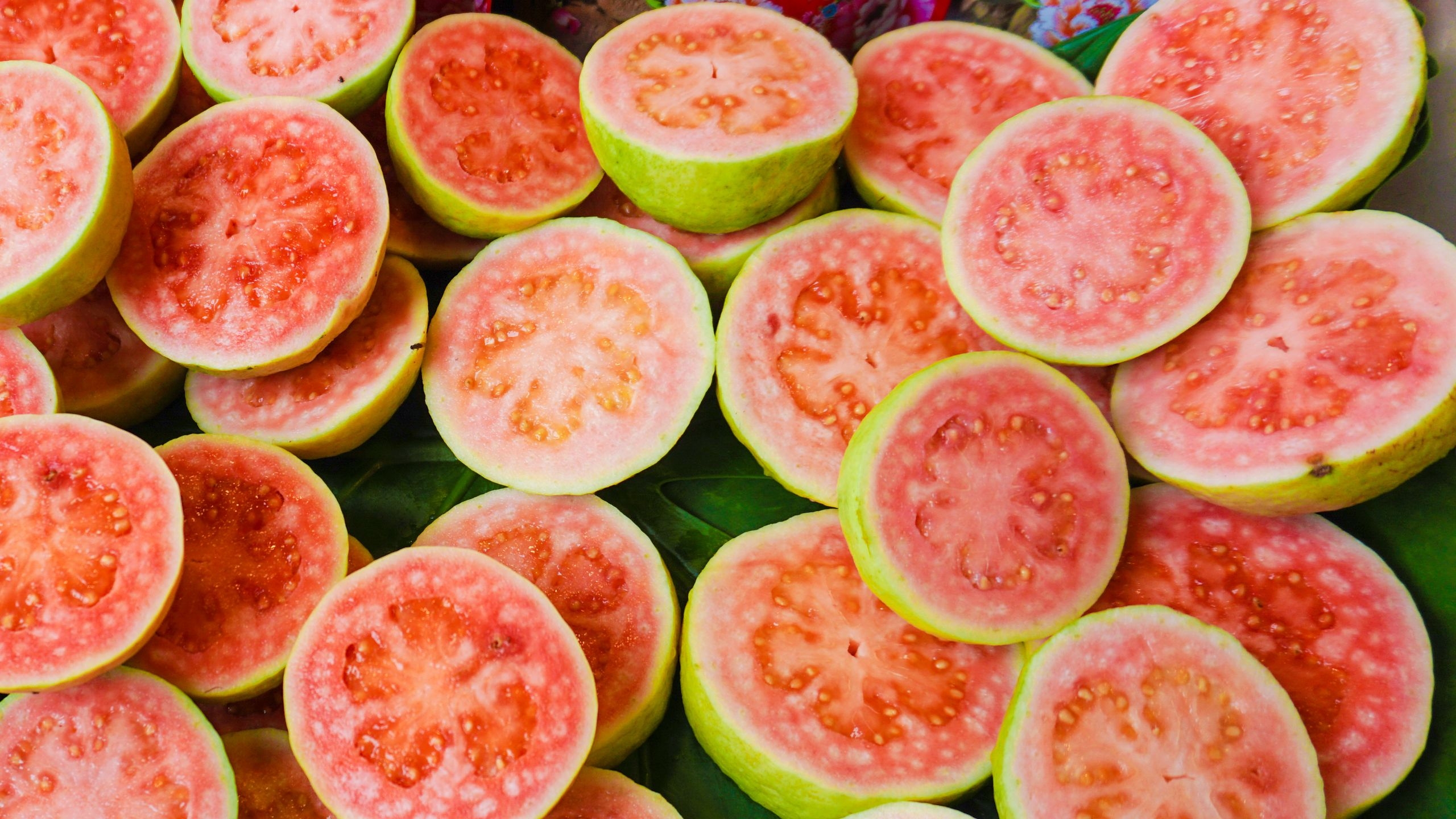 How To Eat Guava Epicurious